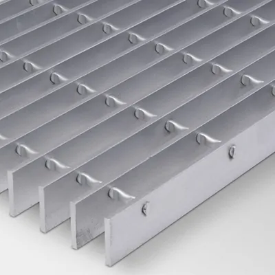 Galvanized steel grating for walkway platform